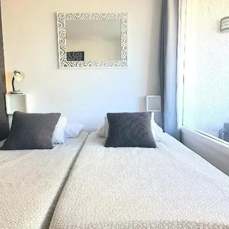 Nice Studio Borinquen Free Wifi * Playa de las Americas (Tenerife)